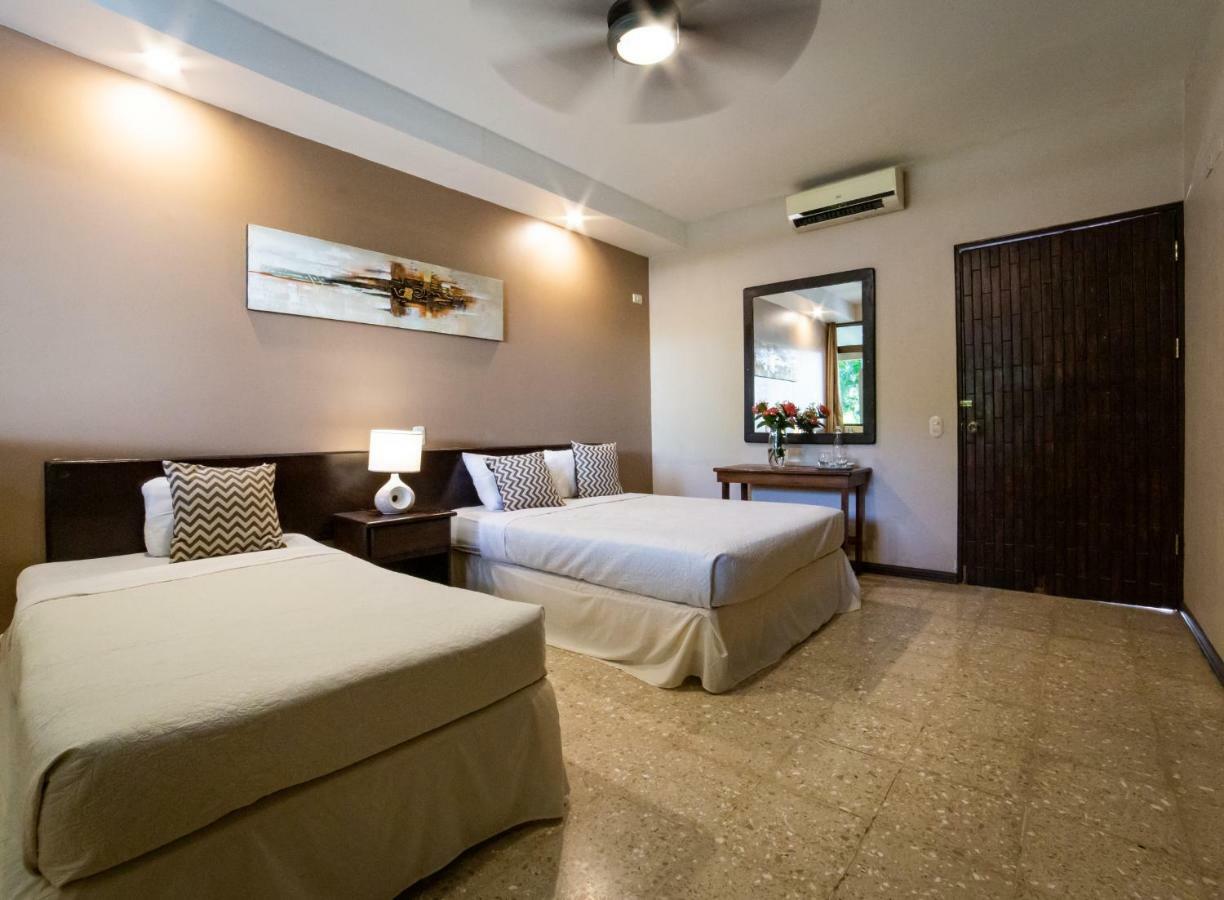 Hotel Diria Santa Cruz Santa Cruz  Buitenkant foto